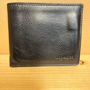Excellent Condition Coach Wallet